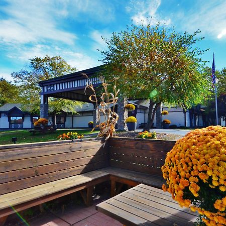 Best Western Saranac Lake Exterior photo