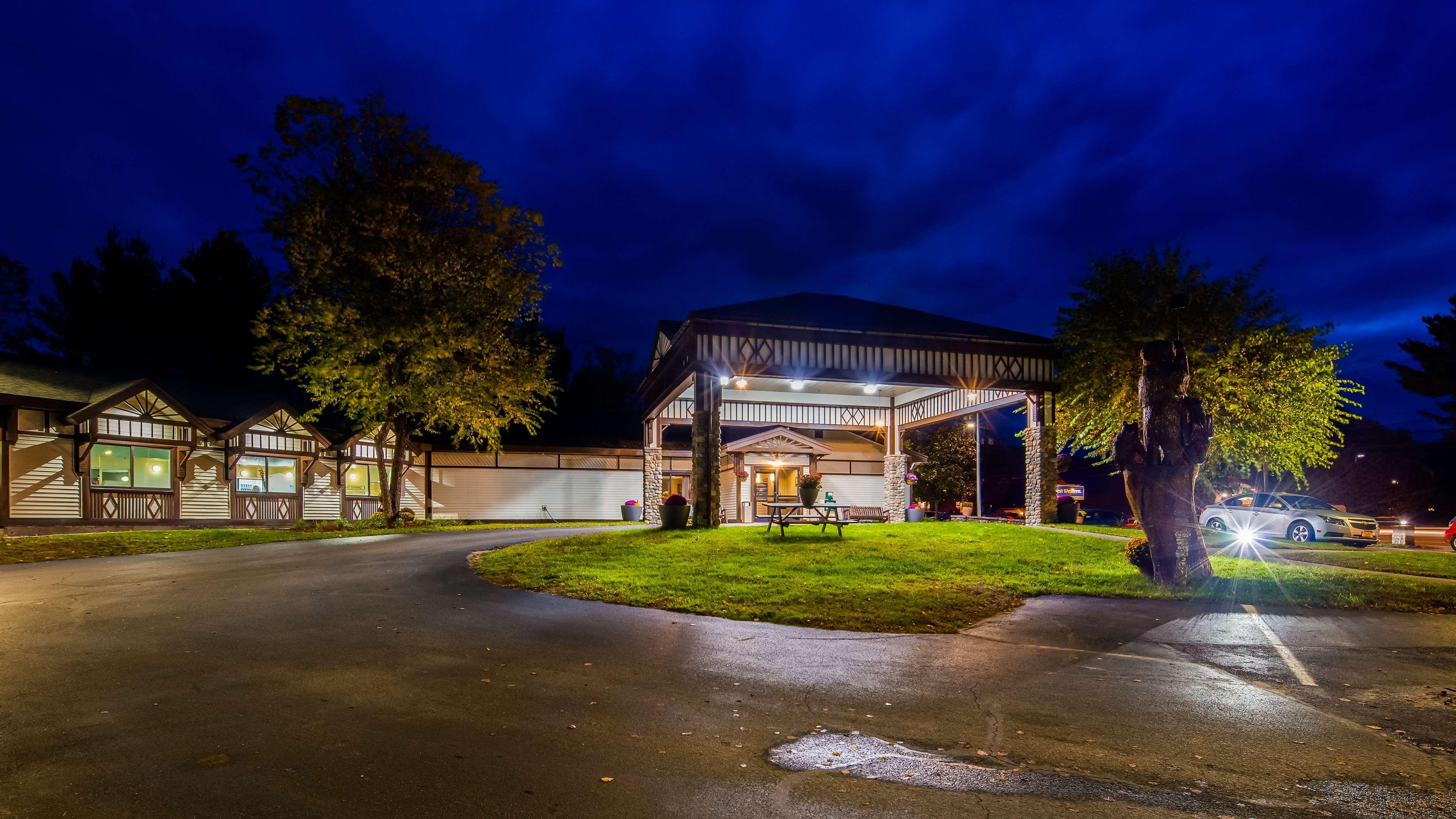 Best Western Saranac Lake Exterior photo