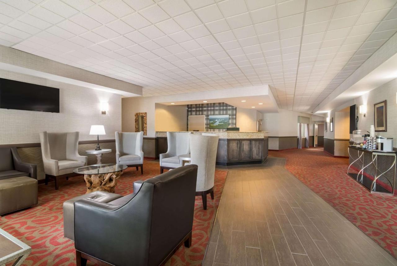 Best Western Saranac Lake Exterior photo