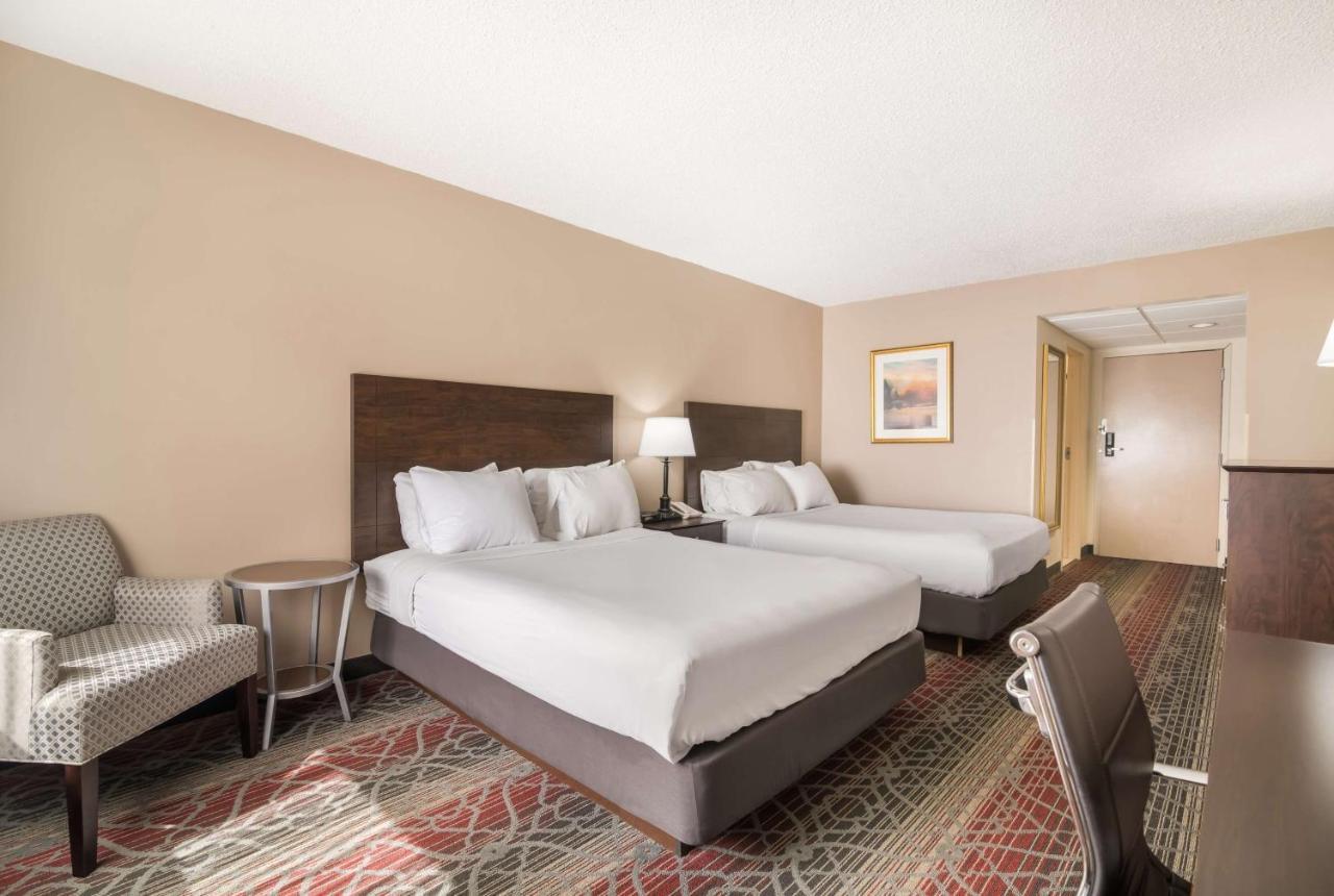 Best Western Saranac Lake Exterior photo