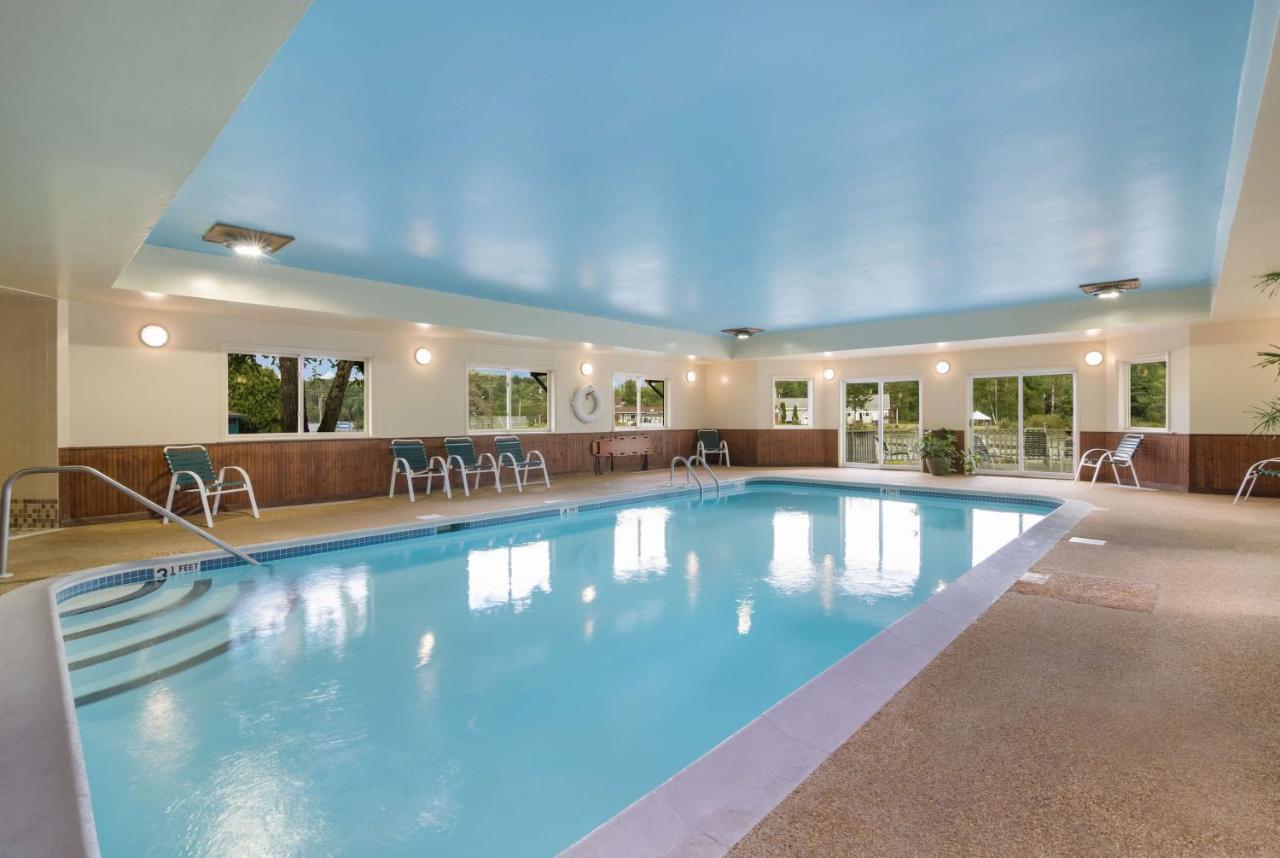 Best Western Saranac Lake Exterior photo