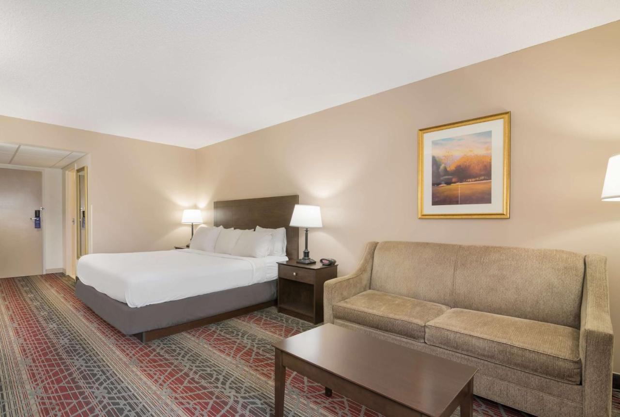 Best Western Saranac Lake Exterior photo