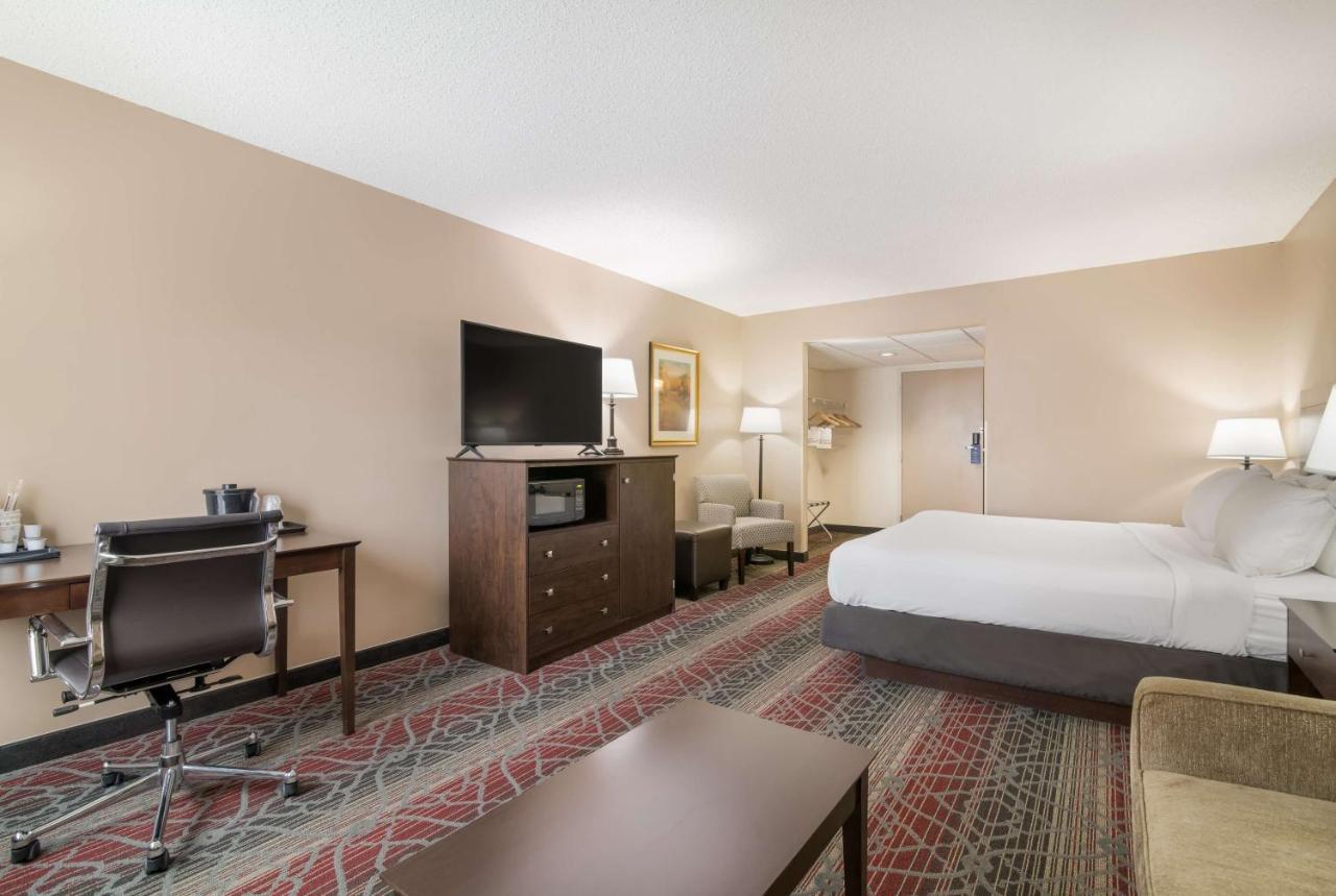 Best Western Saranac Lake Exterior photo